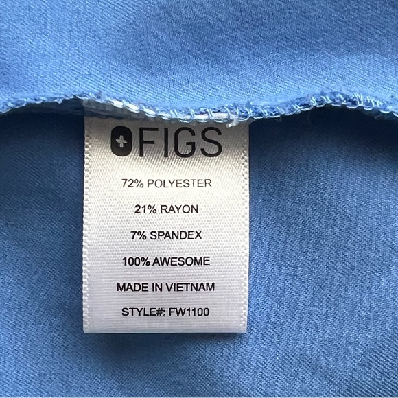 Figs Technical Collection blue scrub top Sz Med. - Picture 6 of 7